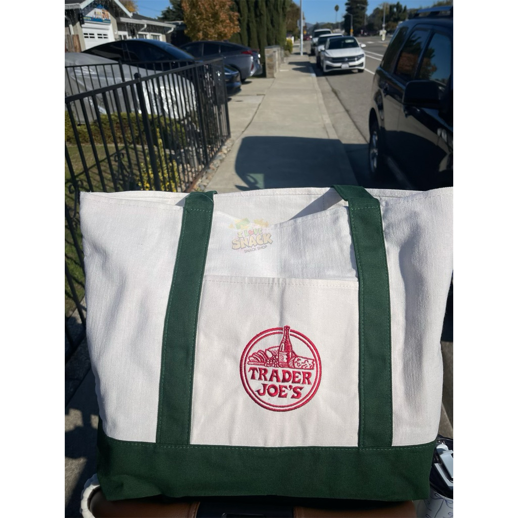 🛍️🛍️🛍️Trader Joe’s Tote Bag🛍️🛍️🛍️      📍กระเป๋านำเข้าจากเมกา🇺🇸🇺🇸🇺🇸