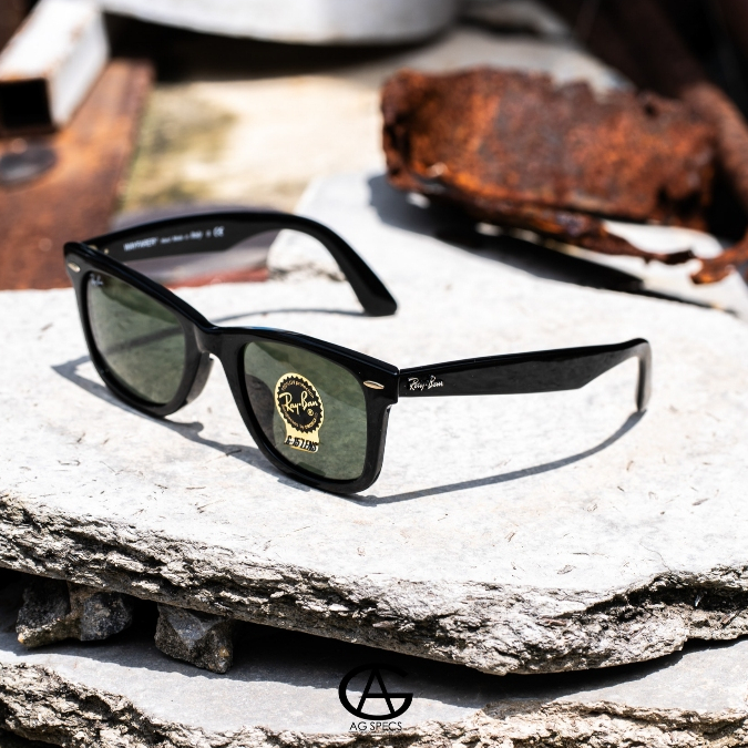 แว่นกันแดด RAY-BAN Wayfarer รุ่น RB2140F 901