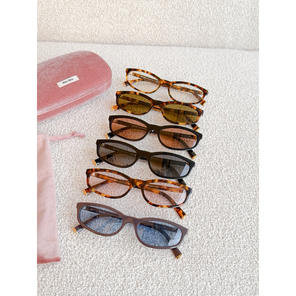 Miu Miu รุ่น A06SF แว่นกันแดดทรง D-Frame สวยชิค ของแท้ค่า