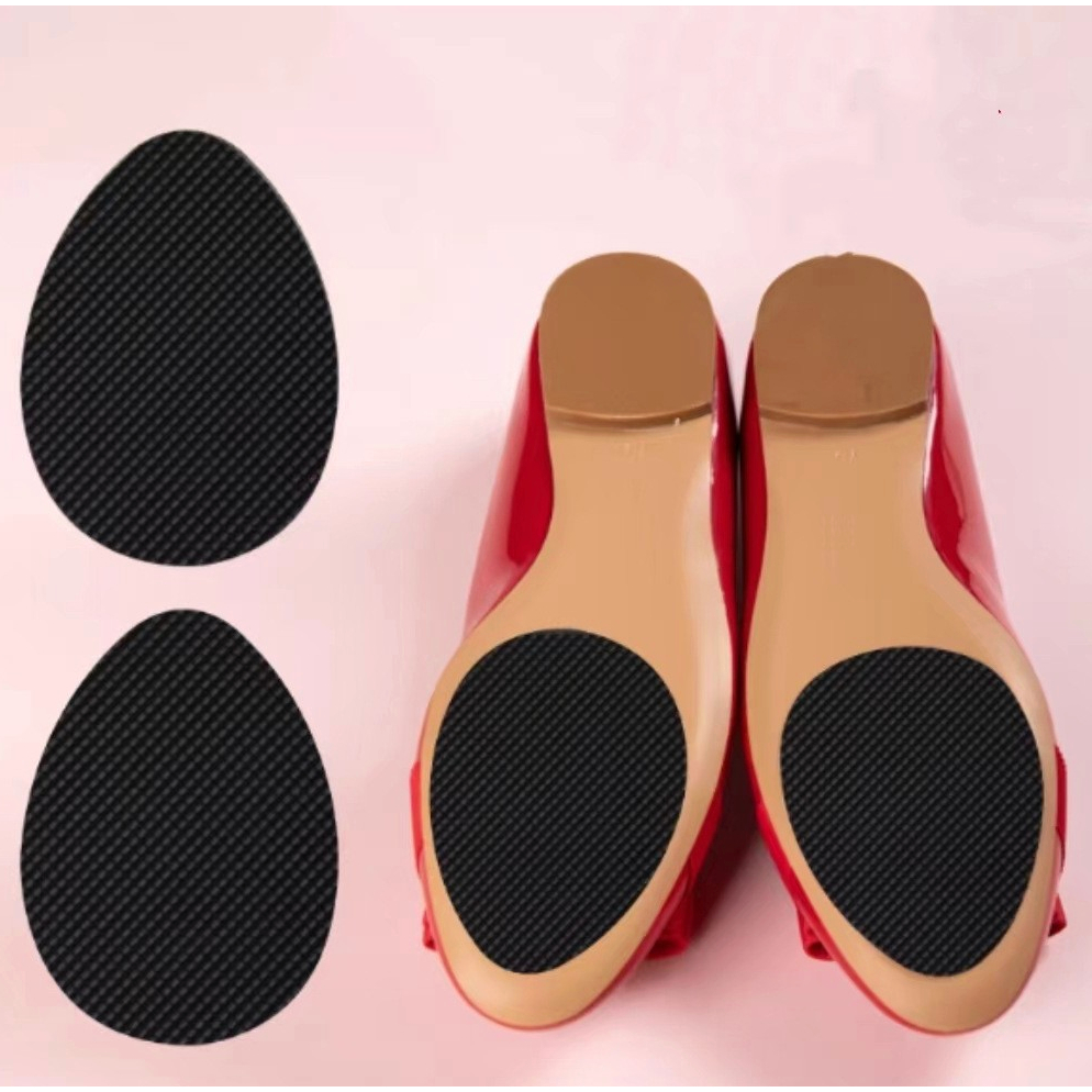 ☘️ พร้อมส่ง ☘️【 แผ่นยางติดพื้นรองเท้ากันลื่น 】