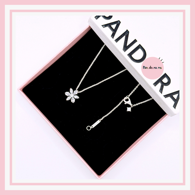 [พร้อมส่ง สินค้าแท้ 💯 ]  สร้อยคอแพน  ยาว 45 cm Sparkling Herbarium Cluster Pendant Necklace