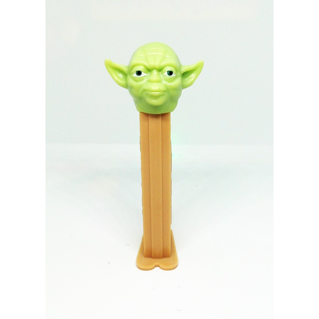 [มือสอง]ของเล่นที่ใส่ลูกอมPEZ Candy Inc. ตัวละคร: Yoda จาก Star Wars ปี1997