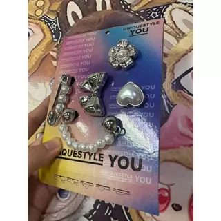 <การจัดส่งของกรุงเทพฯ> YIBO charms 🌟100% แท้ Set โซ่มุกสีเงิน