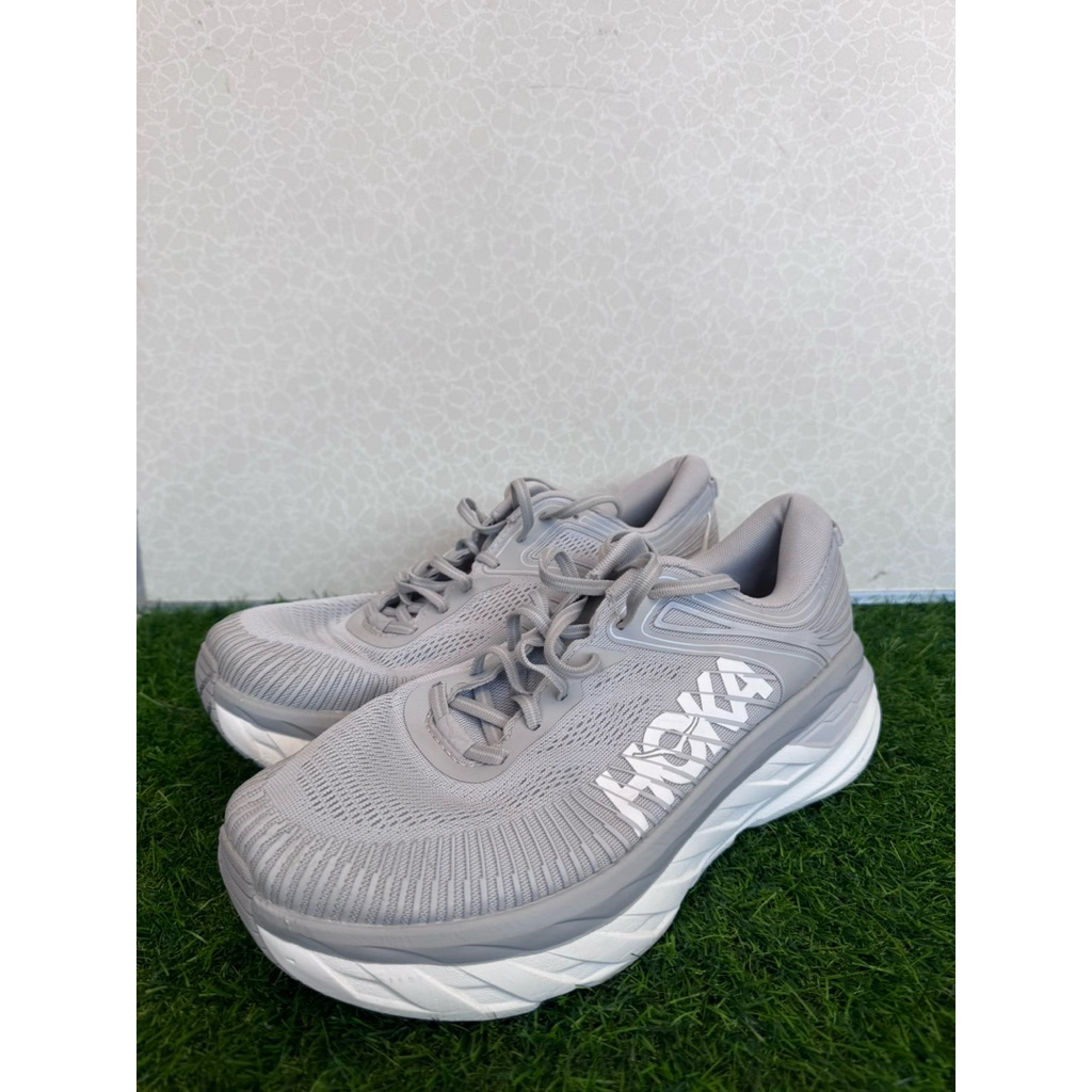 รองเท้ามือสอง ของแท้ Hoka bondi7 10.5US 28.5CM 1350บาท