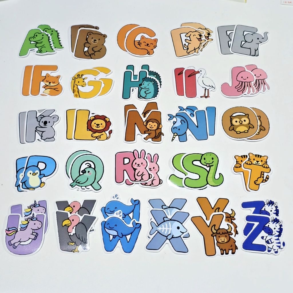 สติ๊กเกอร์ ABC ลายสัตว์น่ารัก เรียนรู้ภาษาอังกฤษ สำหรับเด็ก กันน้ำ (แพ็ค 52ชิ้น)