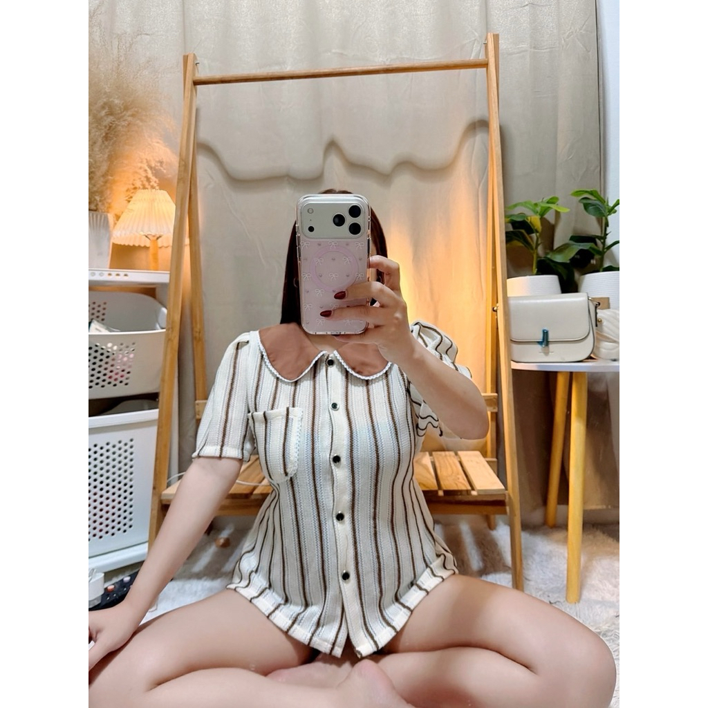 307 เสื้อคอบัวไหมพรมถัก แต่งลูกไม้เนื้อนิ่ม :มี2ไซส์ :อก32-46นิ้ว