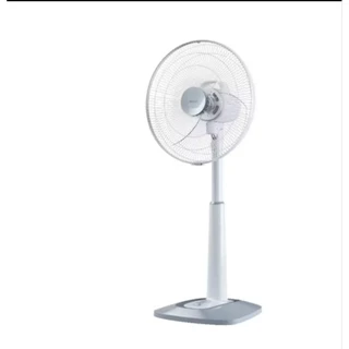 รุ่นใหม่ล่าสุด#พัดลมสไลด์ 18 นิ้ว HATARI รุ่น HE-S18C1 คละสี ปรับระดับสูง-ต่ำได้