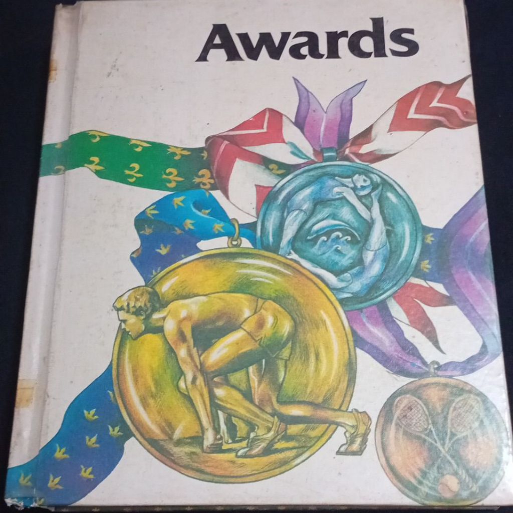Awards  MAGAZINE ONEหนังสือห้องสมุด