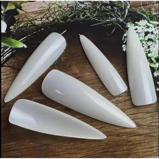 เล็บมือPVC รหัส29 ทรงแหลมยาวมาก มี 500 ชิ้น เบอร์ 0-9 สินค้าพร้อมส่ง