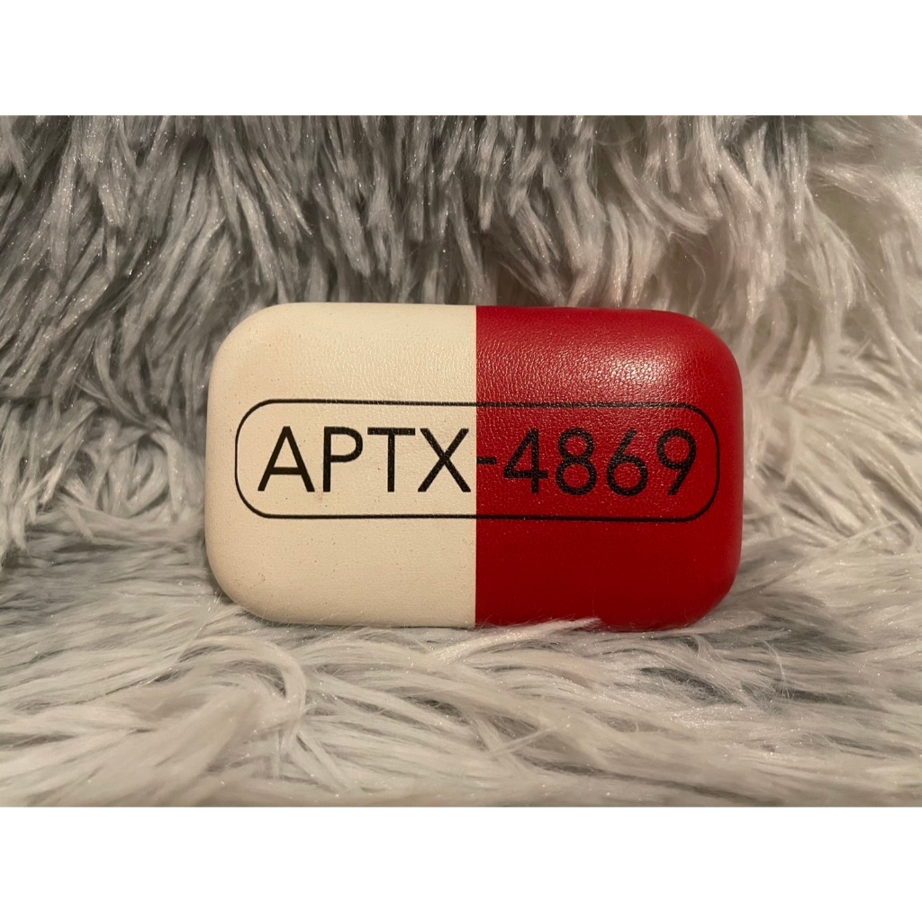 🕵️‍♂️💊 ตลับโคนันรูปยา APTX-4869 สุดเท่แต่คิ้วท์ ✨💙