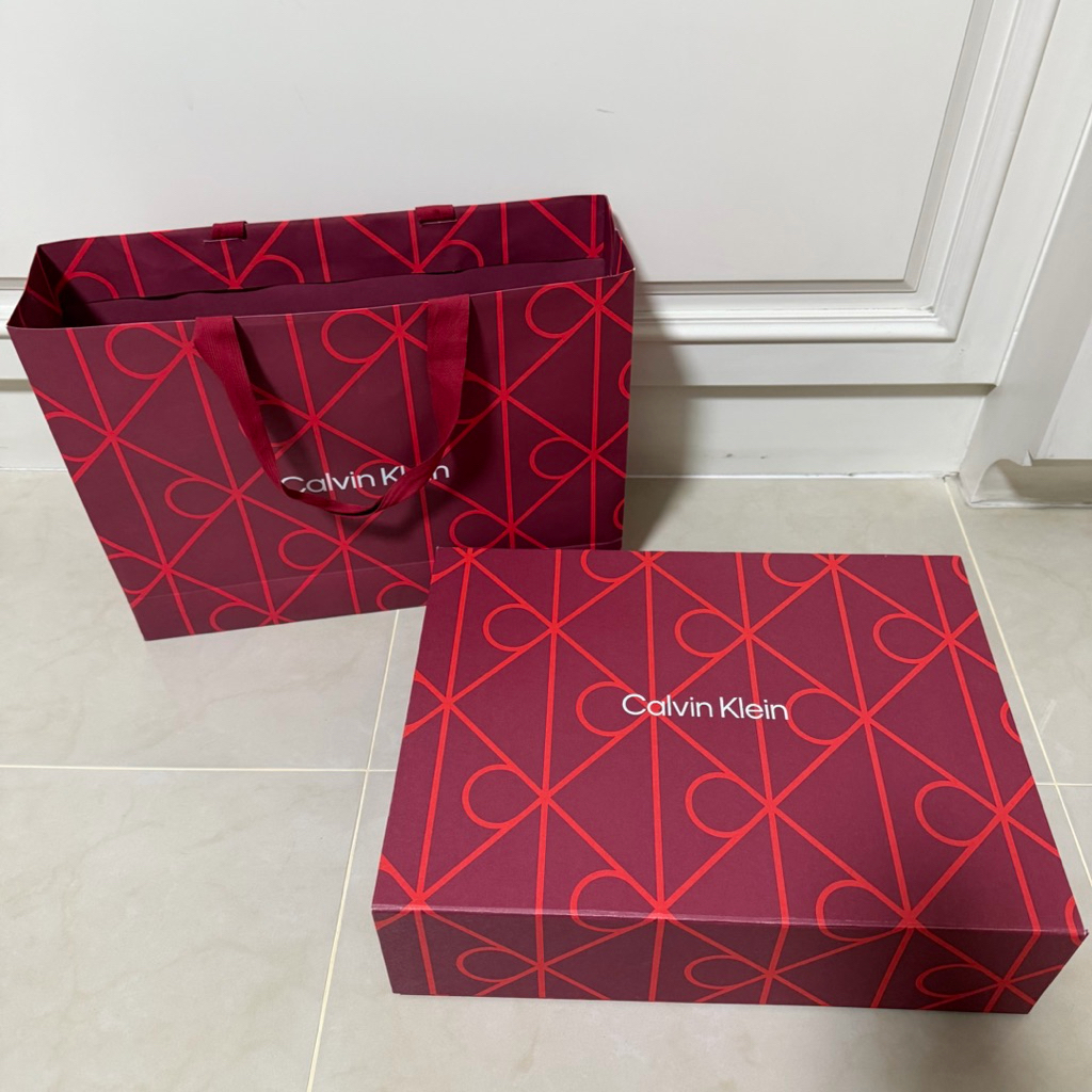 [มือสอง] ถุงของขวัญ กล่องของขวัญ CK Calvin Klein ของแท้
