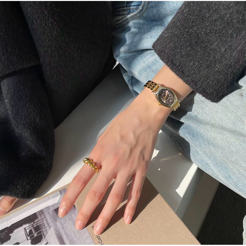 นาฬิกาข้อมือสตรีสไตล์เกาหลีเรียบง่ายหรูหราแบบกลไกควอตซ์ขนาดเล็ก สายโลหะ หน้าปัดกลม นาฬิกาข้อมือสุดเท่ - รูปที่ 6