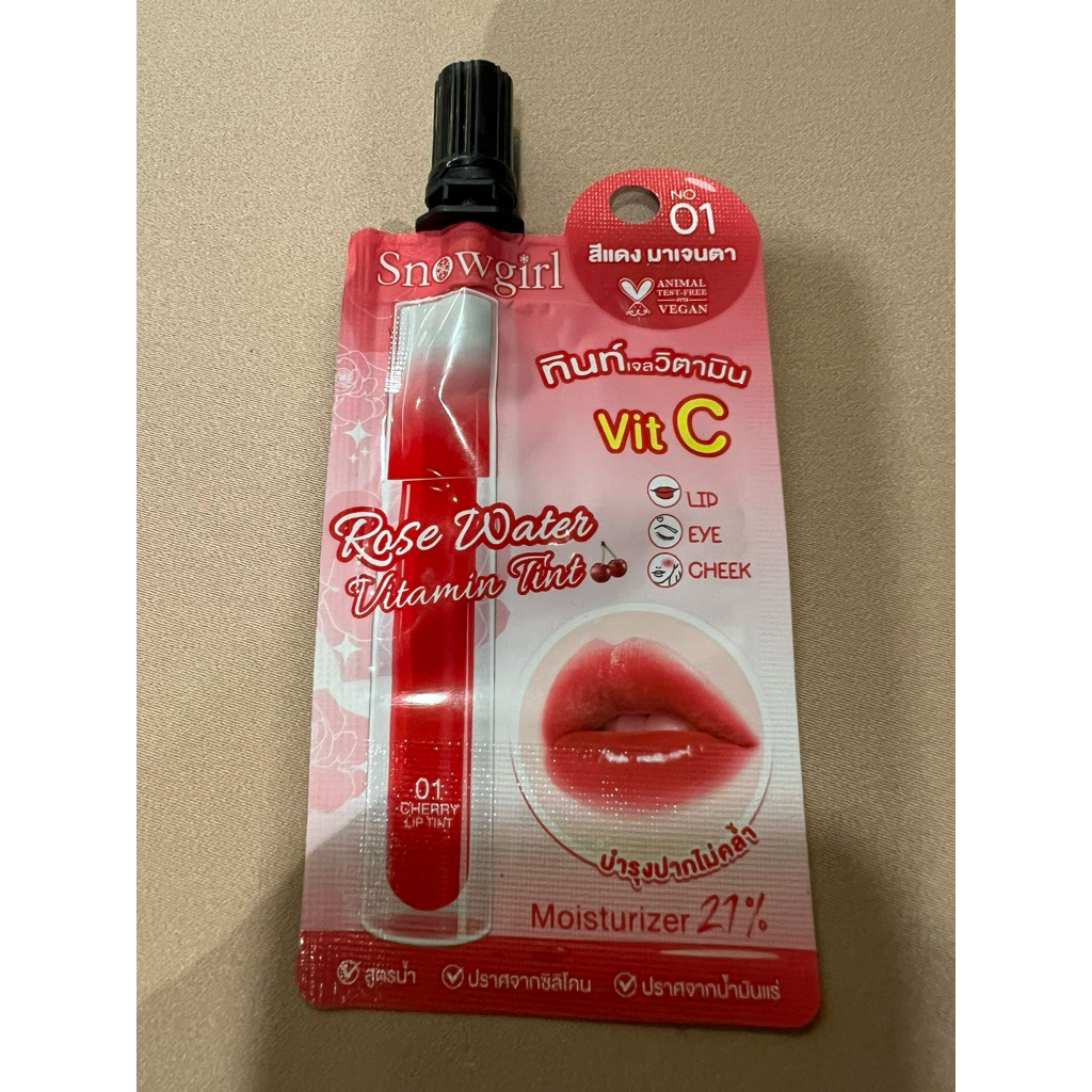 Snowgirl Rose Water Vitamin Tint #01 Cherry - ลิปซองสโนว์เกิร์ล ทินท์เจลวิตามินซี ปากแก้มตา สวยครบในซองเดียว