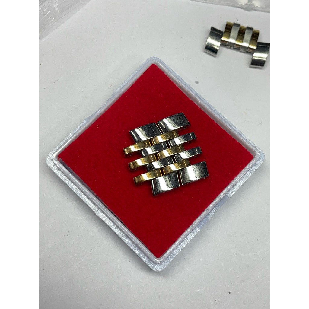 อะไหล่ ข้อสายนาฬิกา Oris มือสอง ของเเท้100%