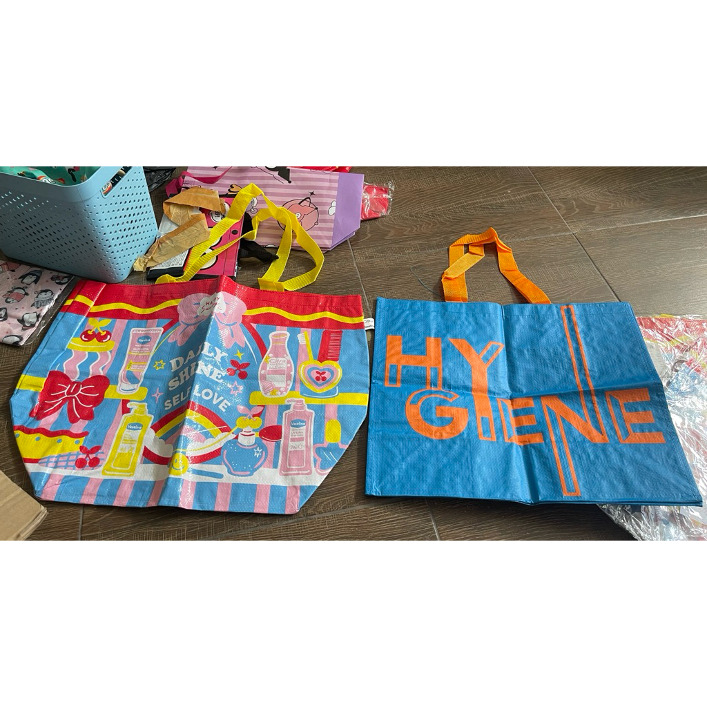 กระเป๋าจุใจ Happy sunday ถุง pp woven bags ลดโลกร้อนของแถมจากยูนิลีเวอร์จากราคาพิเศษ ขนาด40x21x43ซม.