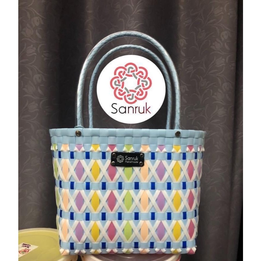 Sanruk Handmade กระเป๋าสานเส้นพลาสติก