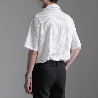 เสื้อเชิ้ตคอปกสไตล์เกาหลีทันสมัย ​​ใส่ได้ทั้งชายและหญิง เสื้อสีพื้นเรียบๆ มีสไตล์ เสื้อเชิ้ตสีดำขาวสำหรับผู้ชาย【COD】