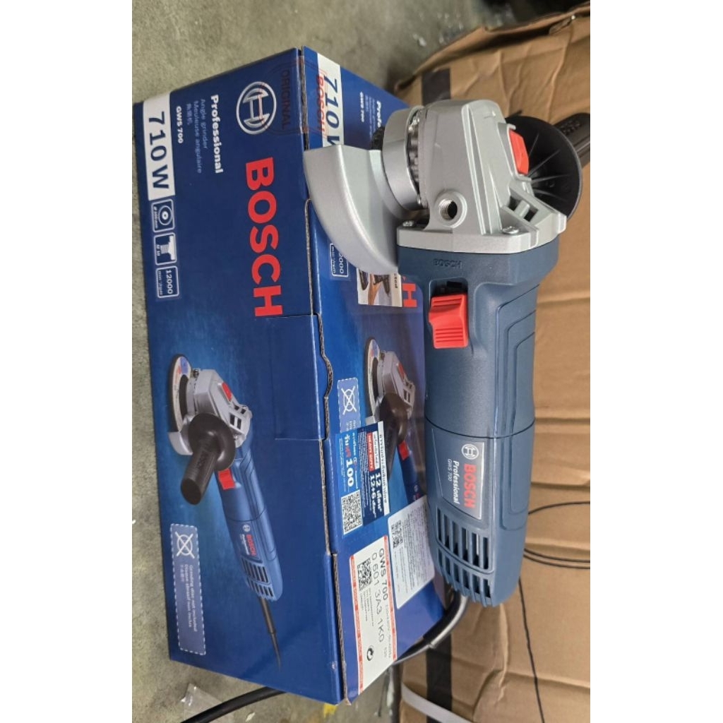 หินเจียร 4" BOSCH GWS700