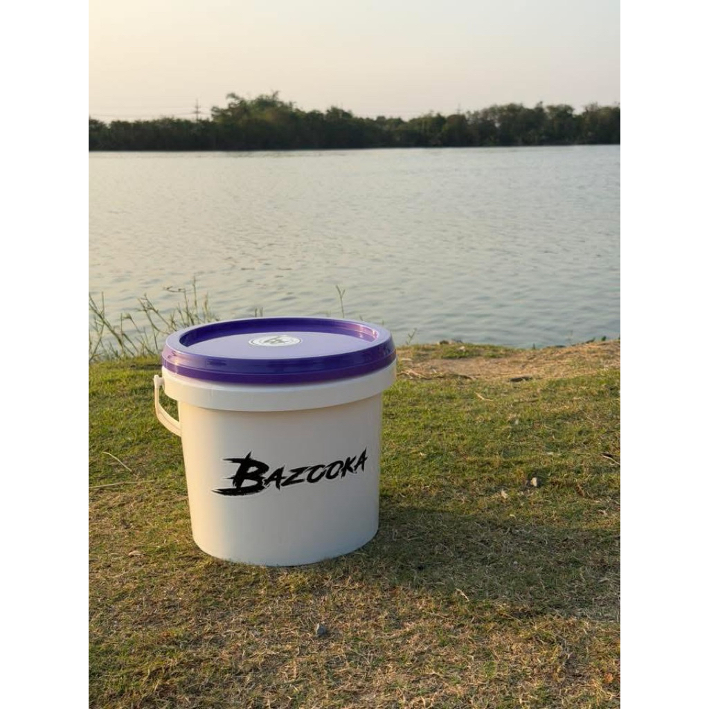 ถังใส่เหยื่อBAZOOKAเป็นถังใหม่ไม่มีกลิ่น