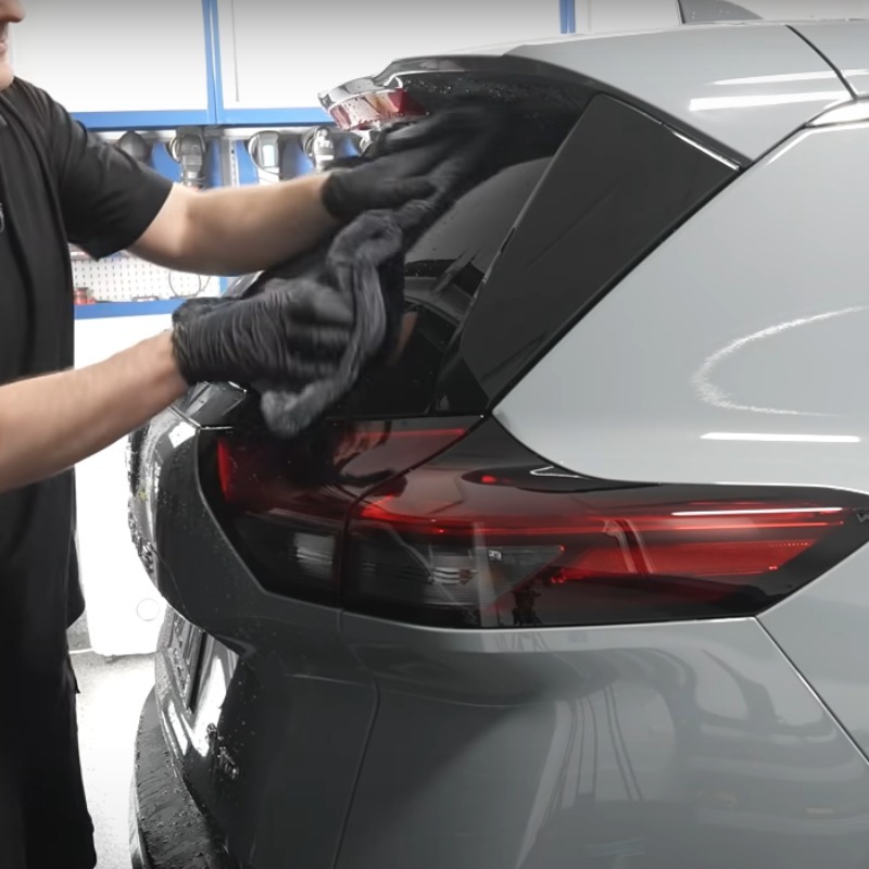 ผ้าไมโครไฟเบอร์ ผ้าเช็ดรถ ระดับ Hi - End ซับน้ำ 2 ด้าน 1200GSM Triple Twisted Microfiber Drying Towel - รูปที่ 3