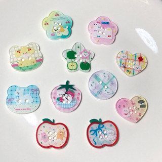 กระดุมอะคริลิกแบน รูปทรงต่างๆลายสัตว์ ติดกิ้บทำกำไลที่ห้อยโท…