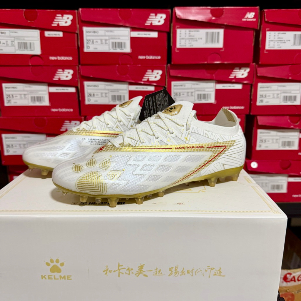 Kelme Momentum MG มือหนึ่ง ครบกล่อง