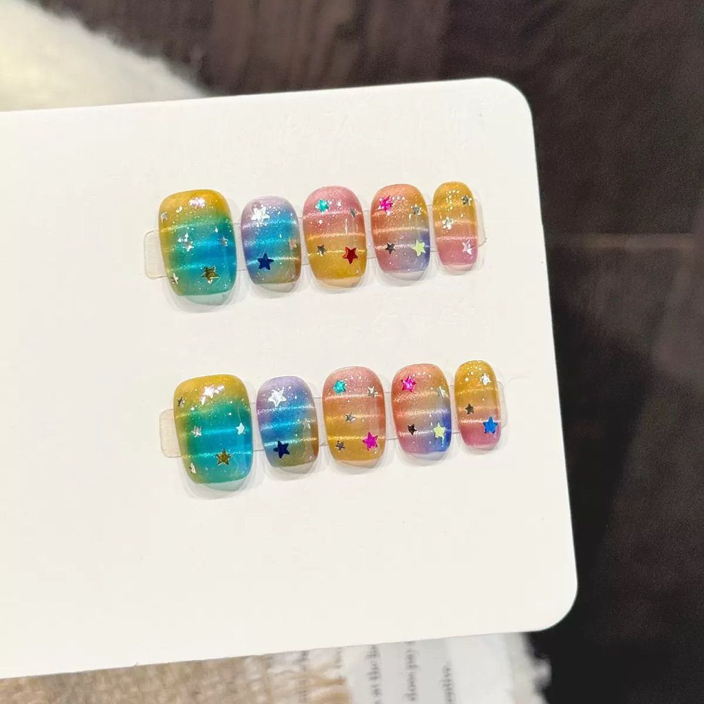 ฟรีกาว🍏Handmade 3356เล็บปลอมโทนนู้ดใส ไล่สีชมพูอ่อน ประดับคริสตัล เพชรเม็ดใหญ่ ฟีลเจ้าหญิง/เจ้าสาว