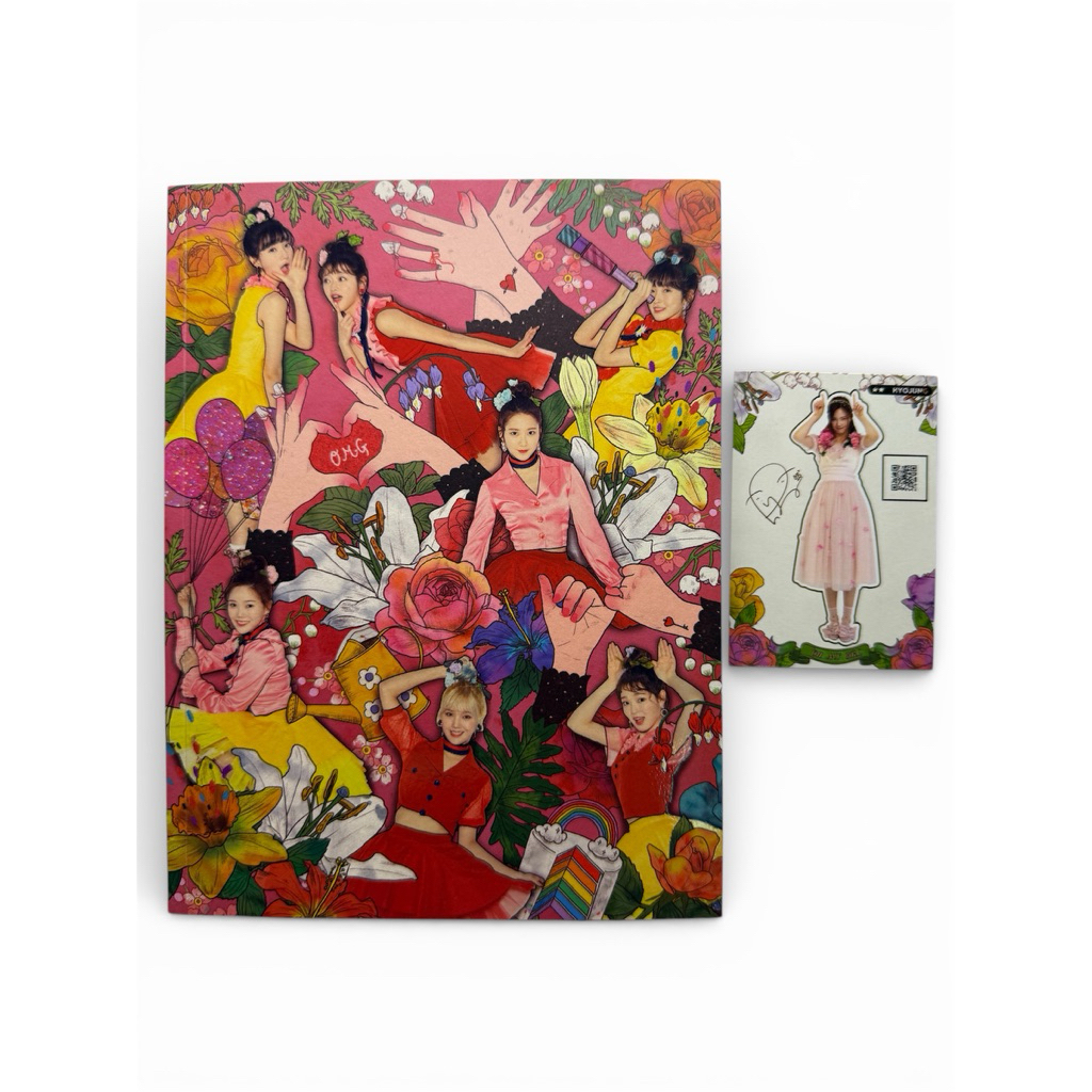 OH MY GIRL [ALBUM COLORING BOOK]