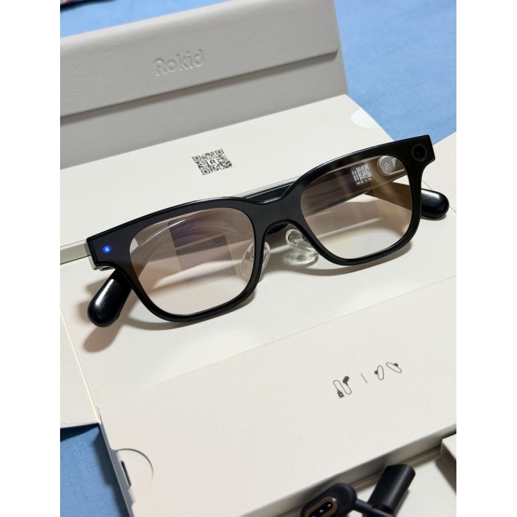 Rokid Ai Glasses ถ่ายรูป ถ่ายวิดีโอ แปลภาษาไทยได้ (มือสอง)