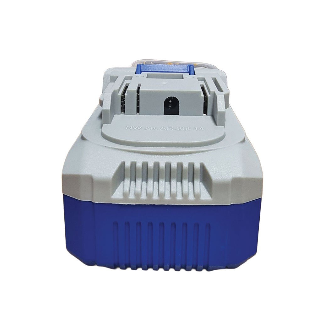 แบตเตอรี่ไฟฟ้า21v 4Ah แท้100% Nakita ใช้กับเลื่อย เลื่อยไฟฟ้าไร้สาย แบตเตอรี่บล็อคไฟ สว่านไร้สาย เลื่อยตัดไม้ - รูปที่ 3