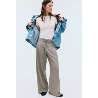 H&M(เอชแอนด์เอ็ม) กางเกงทรงตรงผูกเชือกเอว Women Tailored dra…