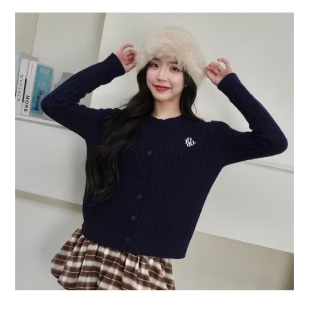 เสื้อคาดิแกน Jarinya สีกรม ไซส์S