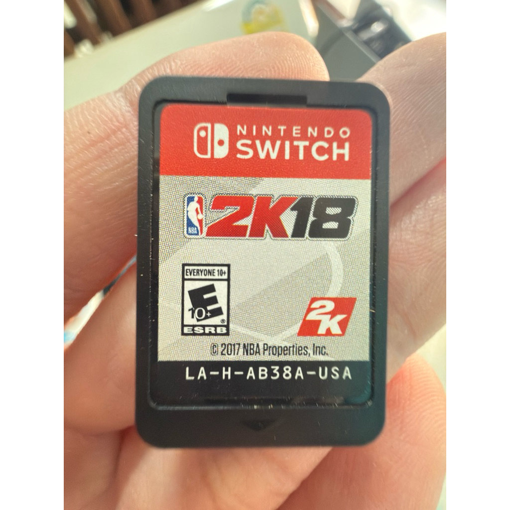 ตลับเปล่าสวิตช์มือสอง nba2k18