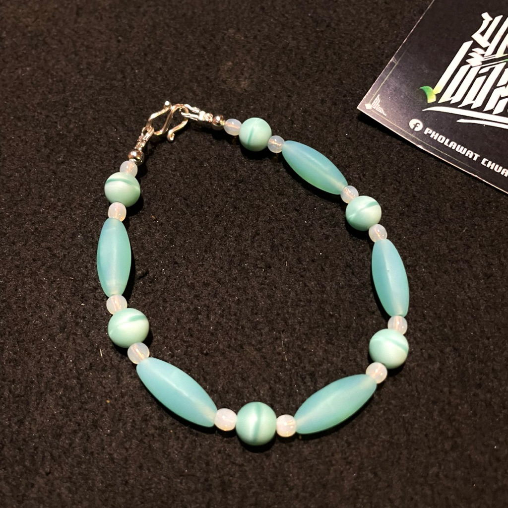 “LUCENT” สร้อยข้อมือแก้วยูเรเนียม-Uranium glass bracelet.