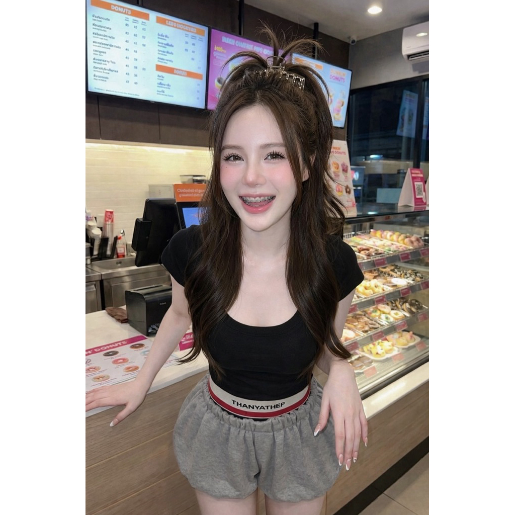 #Thanyathep เซท2ชิ้นเสื้อคอยูมาพร้อมกางเกงขาสั้นทรงบอลลูนแต่งเอวtytสุดฮิต ใส่ได้ตลอดสวยๆ