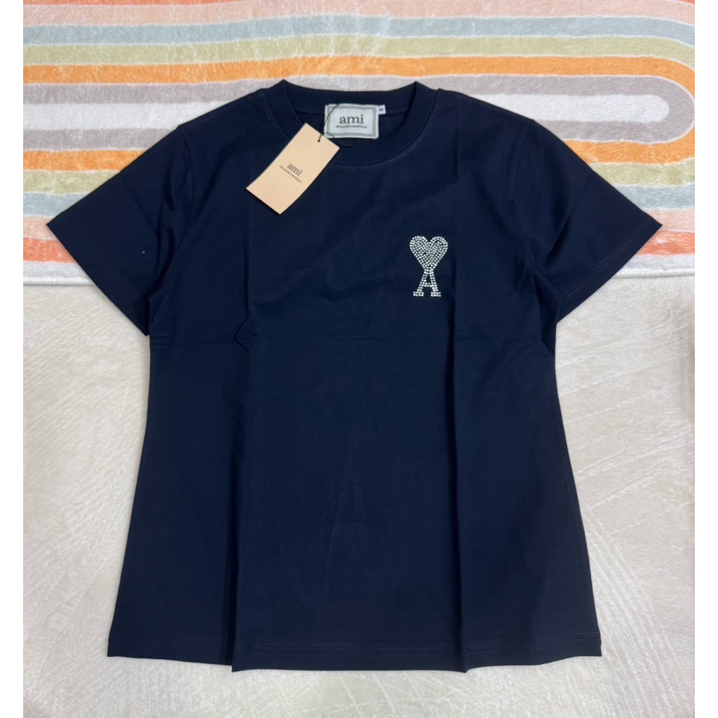 พร้อมส่ง เสื้อ Ami Paris Cotton Ami De Coeur Women T-Shirt เสื้อยืดเอมิ เสื้อยืดผู้หญิง ดีเทลโลโก้รี