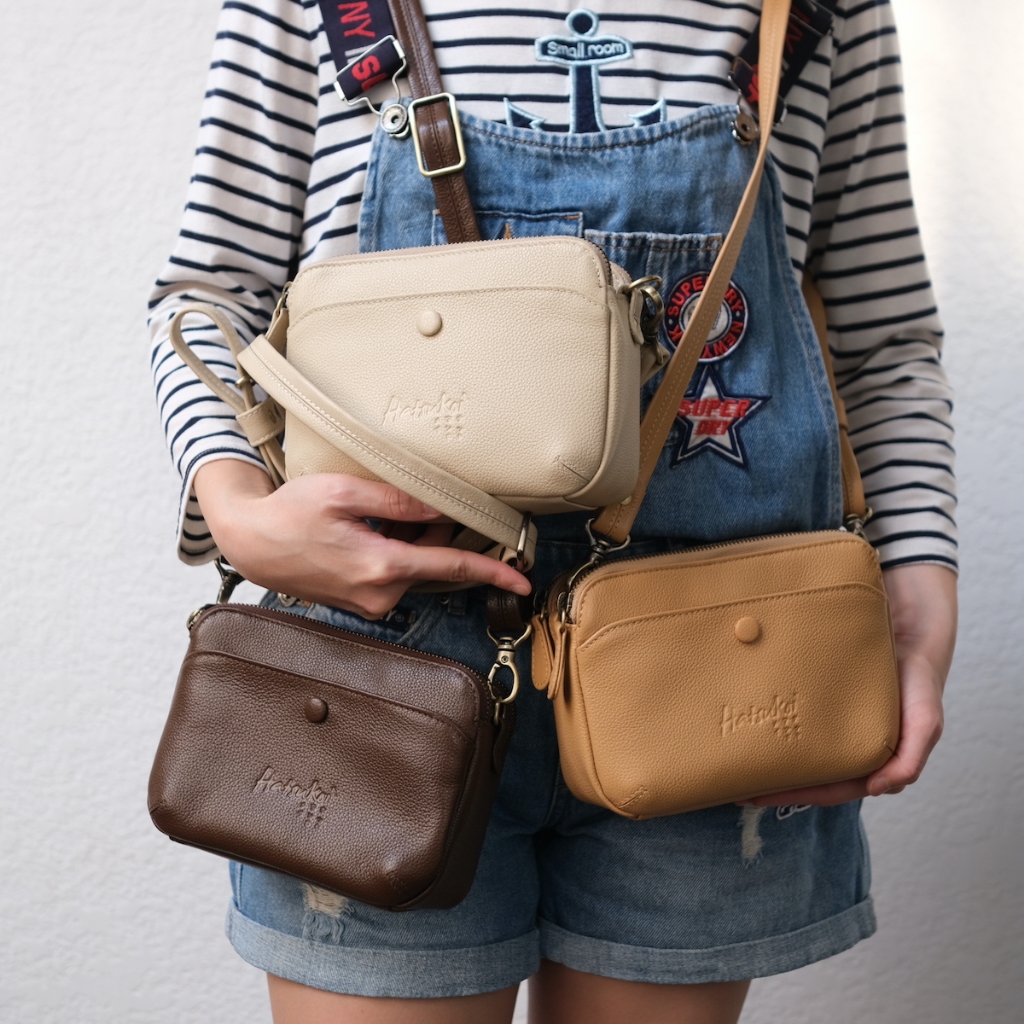 มาใหม่!!  ใบเล็ก น่ารักสุดๆ จุของเยอะ  กระเป๋าสะพายข้างหนังแท้ Kurumi Hatsukoi Leather Bag