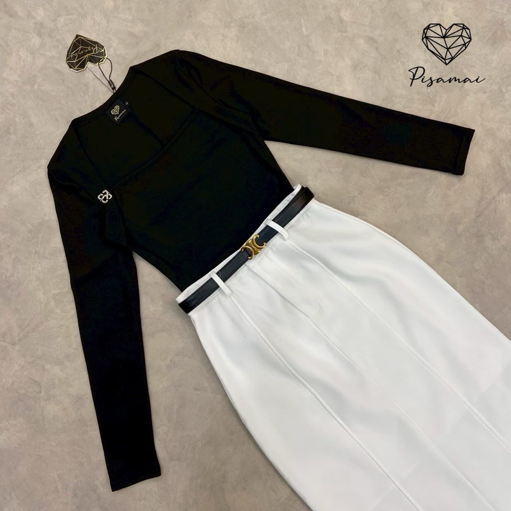 [PISAMAI] เซ็ตเสื้อคอปกแขนยาวสีดำมาคู่กับเข็มกลัดอะไหล่เงิน+ กระโปรงทรงสอบสีขาวพร้อมเข็มขัดเข้าเซ็ต - รูปที่ 5