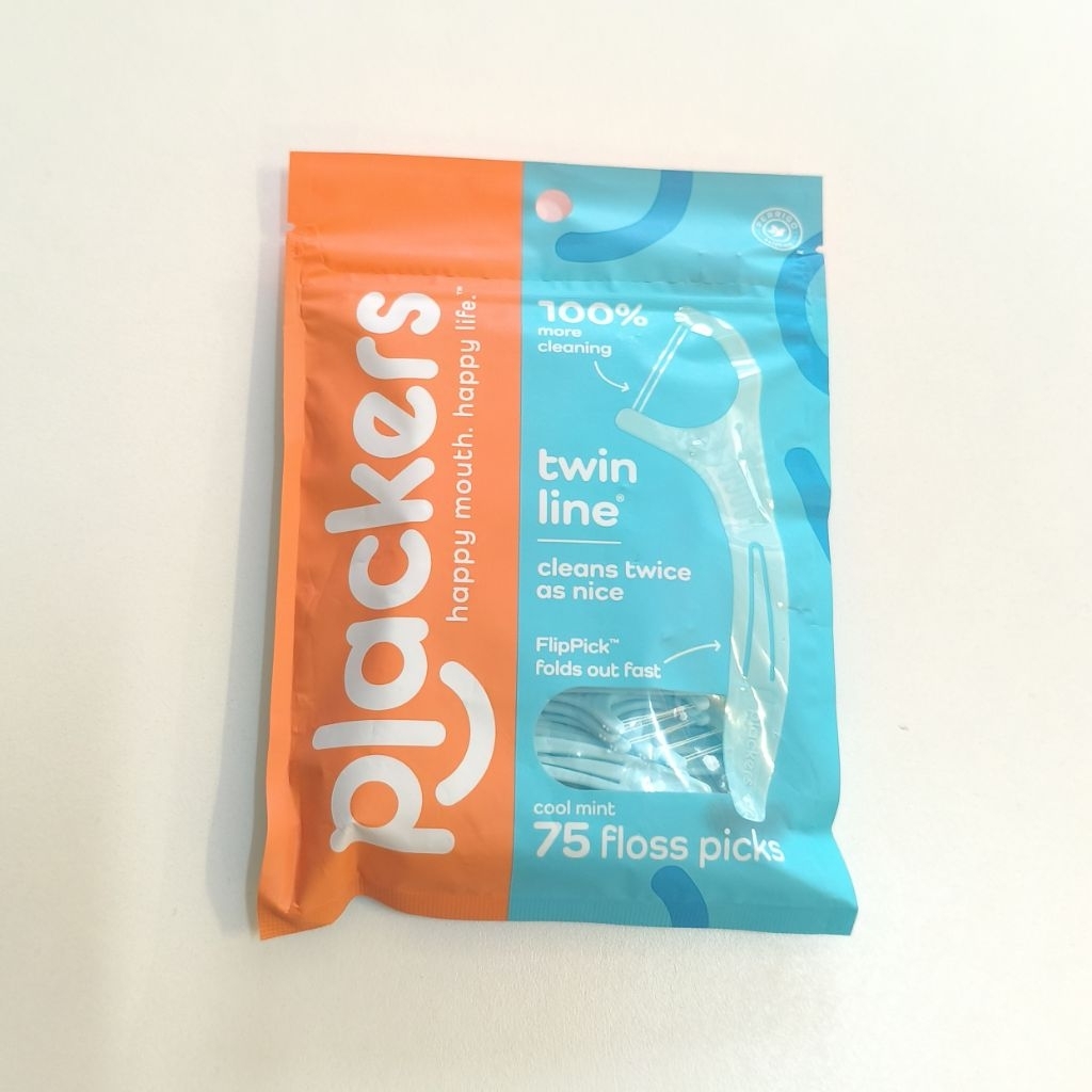 ไหมขัดฟันแบบมีด้ามจับ เส้นคู่ Plackers Flosser Twin Line 75 or 150 pcs/pack - New Package (พร้อมส่งฟรี จาก กทม.)