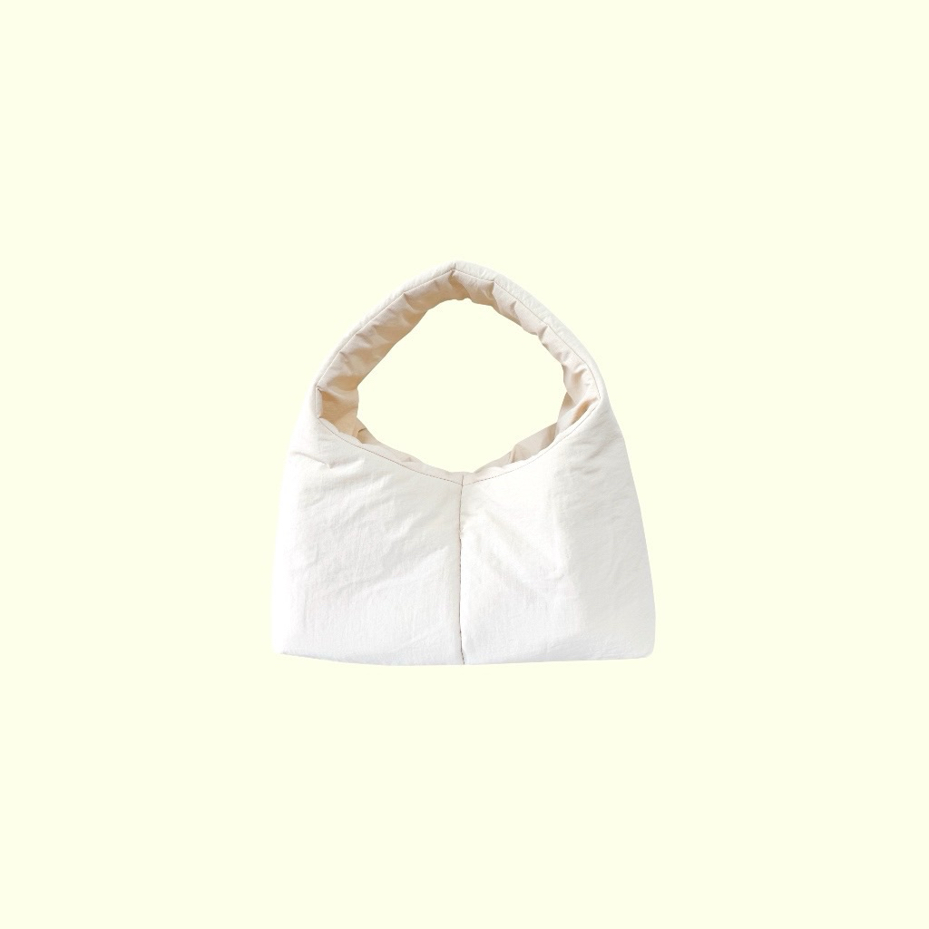 (ส่งต่อ) Himawari Baggu Mini Butter Bag - Barley🌾🤍