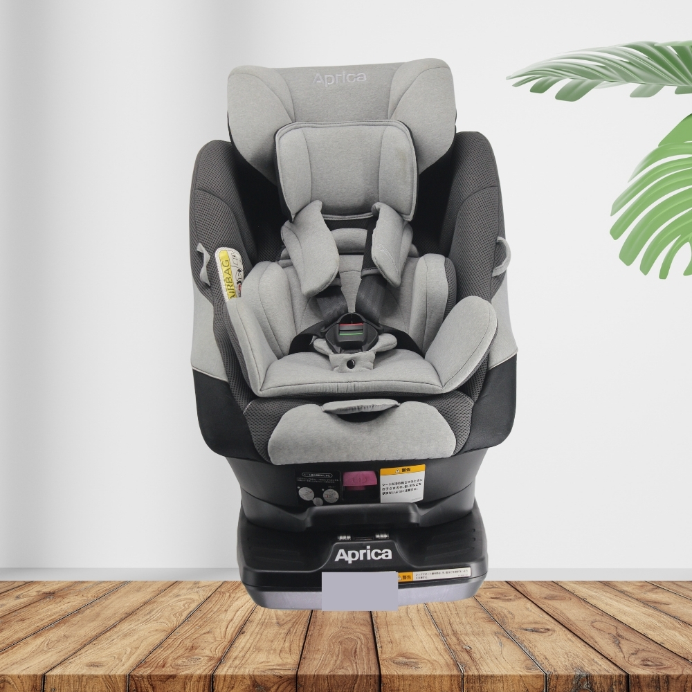 (ของใหม่มีตำหนิเล็กน้อย) คาร์ซีทแรกเกิด APRICA รุ่น Cururila