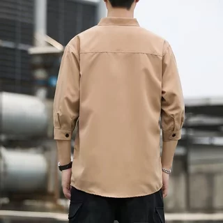 เสื้อเชิ้ตสีทึบของผู้ชายผ้านุ่ม และสบายโดยไม่ต้องรีดผ้าเสื้อเชิ้ตผู้ชายของเกาหลีเสื้อเชิ้ตฮาวายวันสงกราะห์