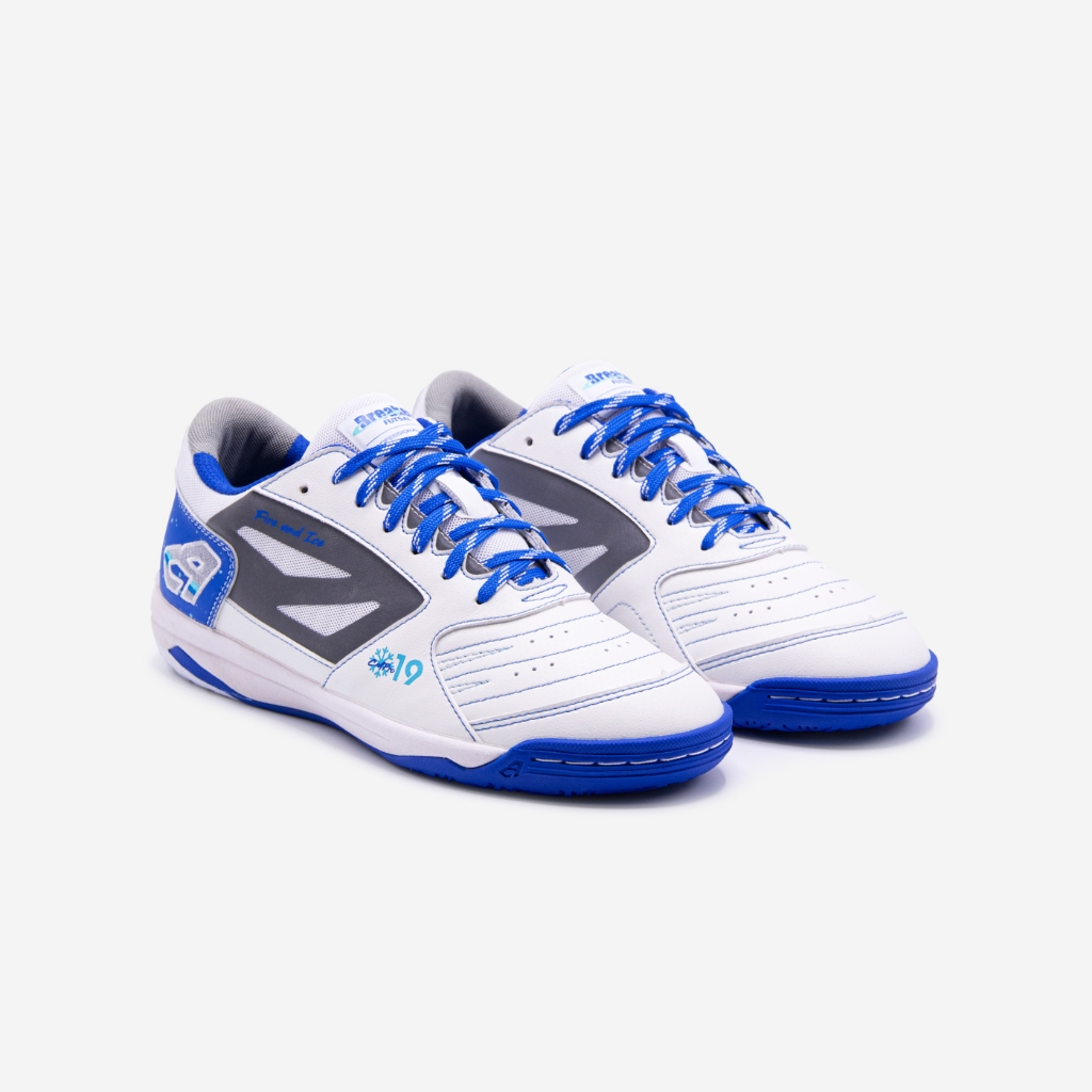 Breaker รุ่น Breaker FIRE and ICE (CM019) รองเท้าฟุตซอลเบรกเกอร์ สี  White - Blue ไซซ์ 38 - 44