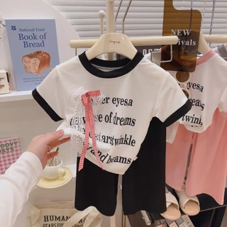 Babyonline(Y435)O2 (ส่งด่วน1วัน)ชุดเซ็ตเสื้อยืดคอกลมแขนสั้นและกางเกงขายาว แต่งโบว์สุดน่ารัก ผ้าร่อง นิ่ม