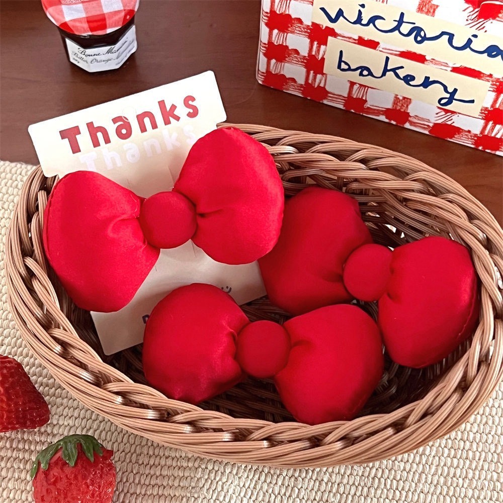 [PS-พร้อมส่งในไทย]  กิ๊บติดผมแฟชั่นเกาหลีคิตตี้ โบว์สีแดง เนื้อโบว์ผ้านุ่ม ขนาด 10x5.5 cm. สีแดง ไม่ลอก กิ๊บคิตตี้ - รูปที่ 2