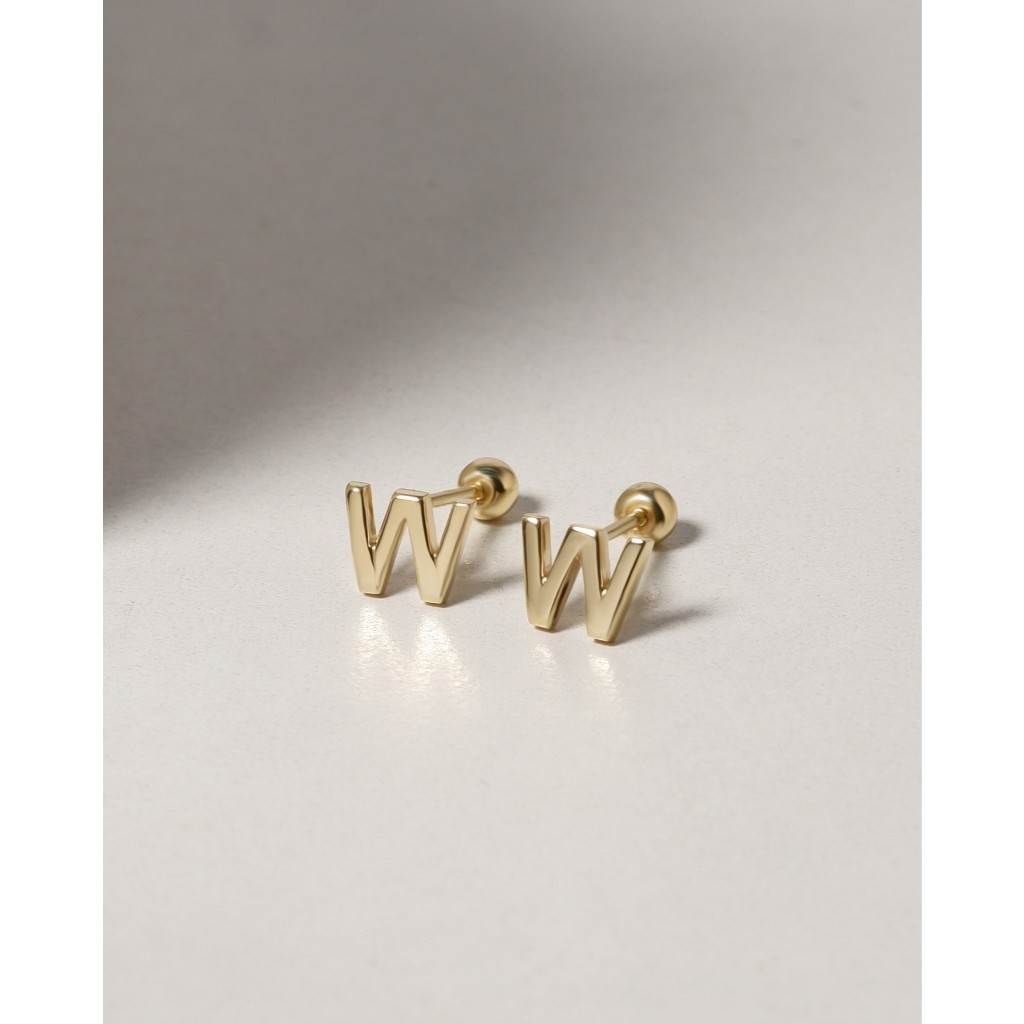 Grace Fine Jewelry حلق ذهب 9K بالحرف الأول حسب الطلب — صورة 8