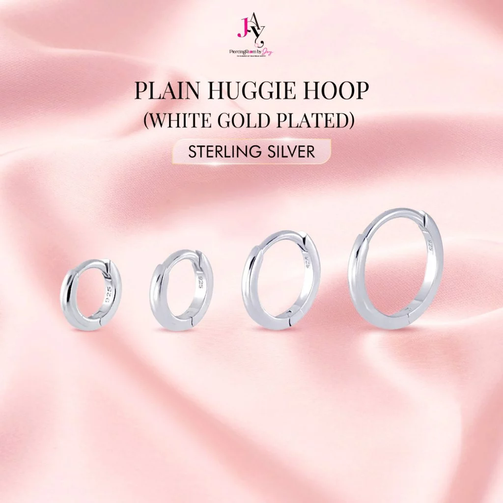 Piercingroom by Jay Plain Huggie Hoop (White Gold Plated) เงินแท้ (ราคาต่อชิ้น)