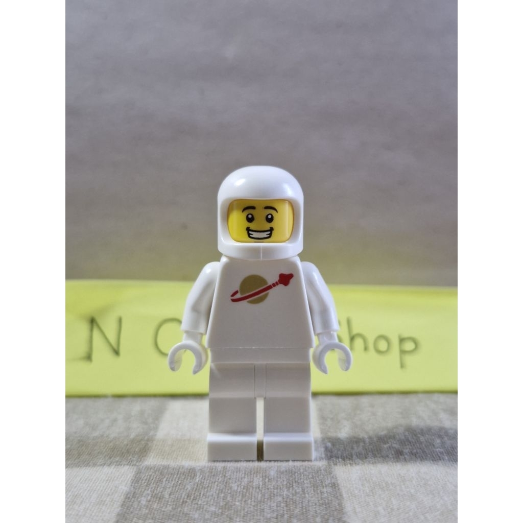 Lego mini figure 40687 ของแท้ ไม่มีตำหนิใดๆครับ