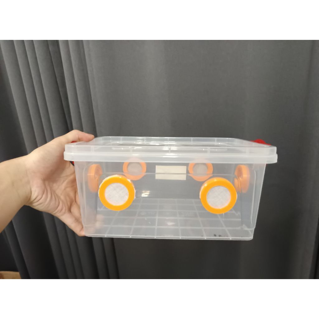 กล่องเลี้ยงไอโซพอด vent 3d print