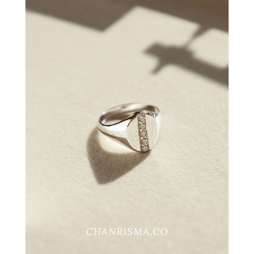 Chanrisma.Co - Linear Signet Ring เเหวนเงินเเท้ชุบด้วยทองคำ 18K เเละ Rhodium | Sterling Silver Unisex Apparel